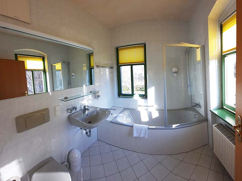 Hotel Dresden Ausstattung Bad WC